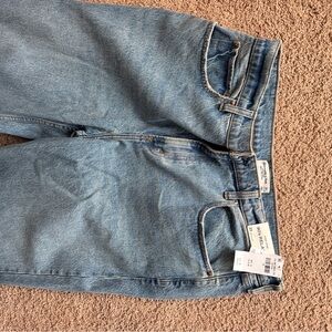 Abercrombie NWT JEANS